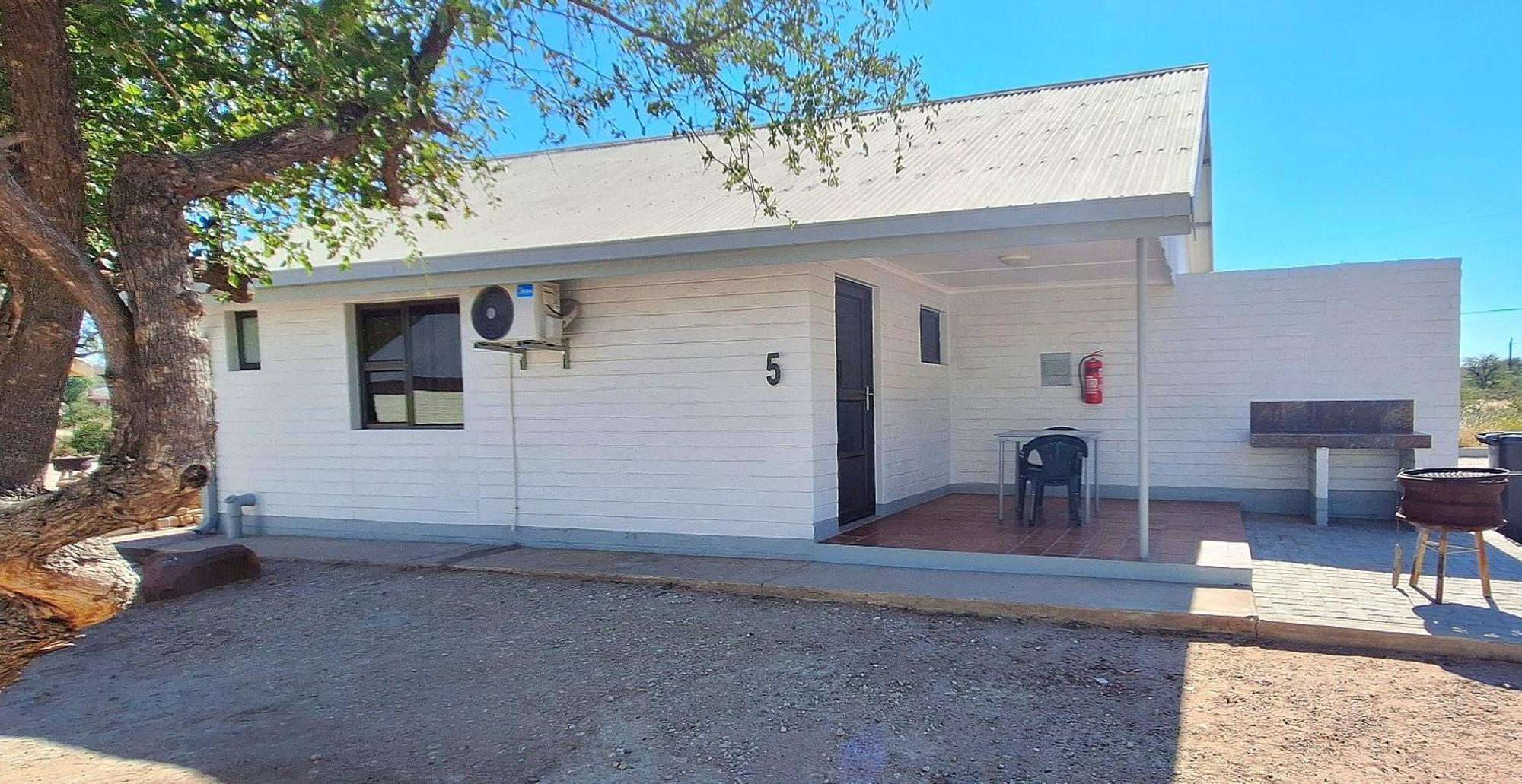Apartamento East Gate Rest Camp Buitepos Exterior foto