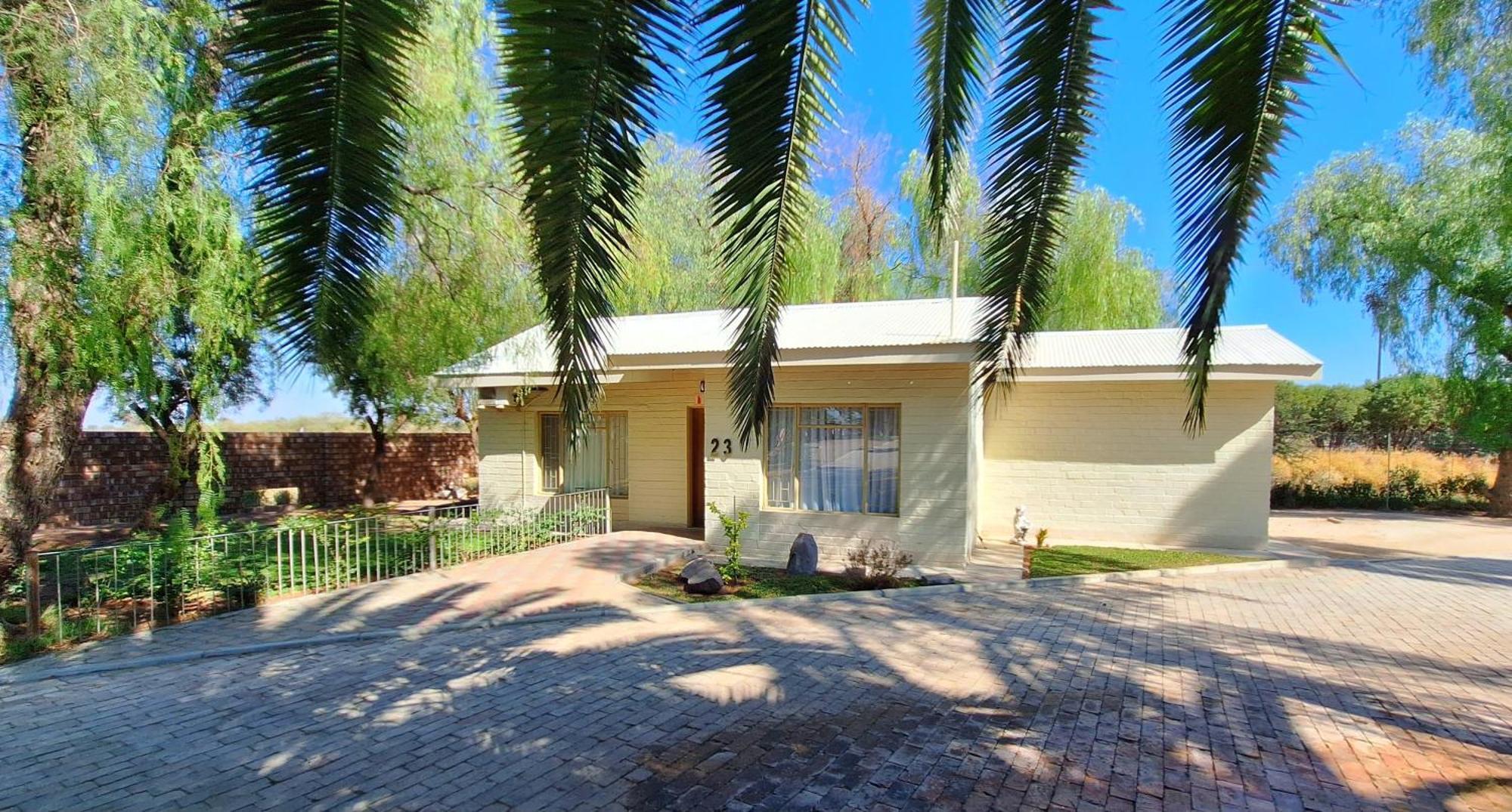 Apartamento East Gate Rest Camp Buitepos Exterior foto