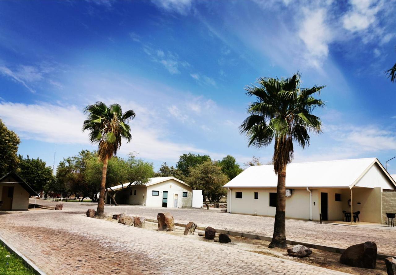 Apartamento East Gate Rest Camp Buitepos Exterior foto
